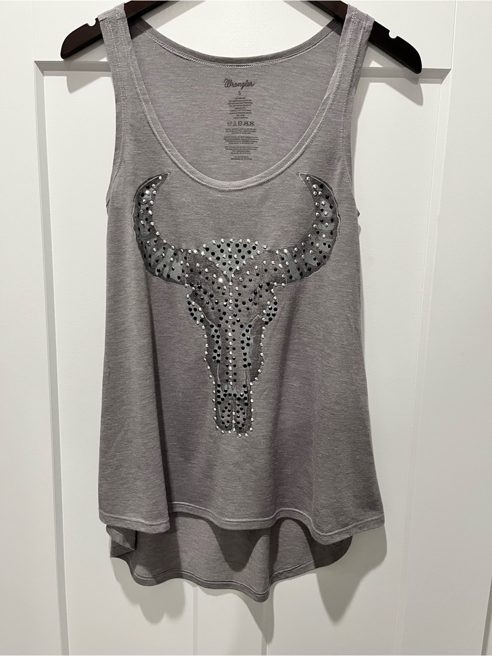 Wrangler Gray Studded Sleeveless Skull Tank Top - Small